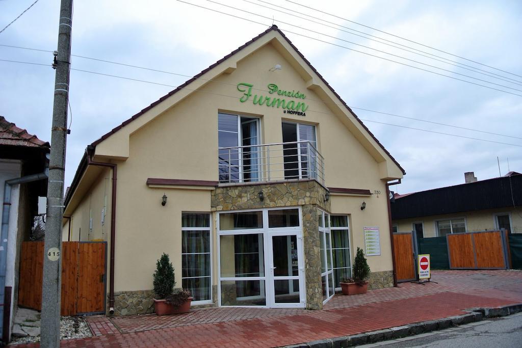 Penzion Furman U Hoffera Vrable Exterior photo